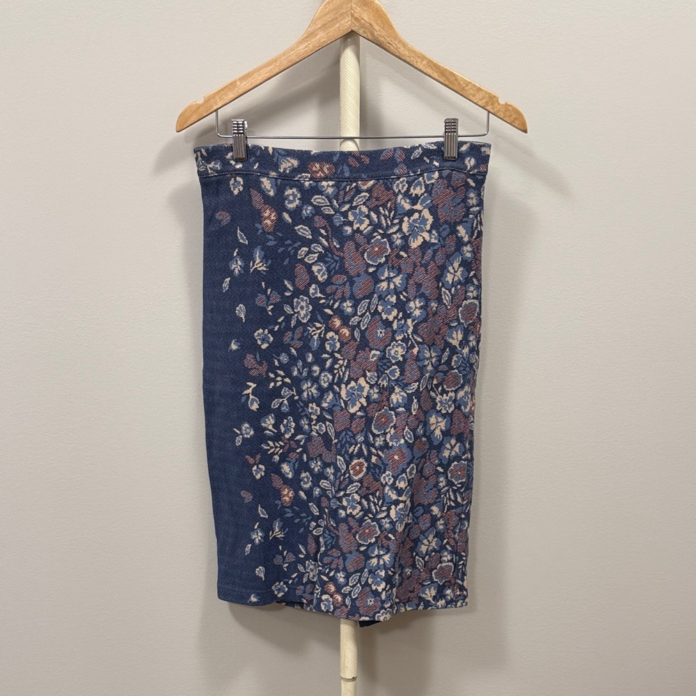 Anthropologie Navy Floral Pencil Skirt